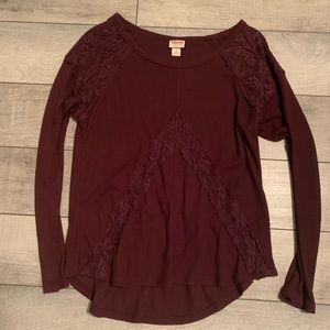***2 for $5*** Henley shirt